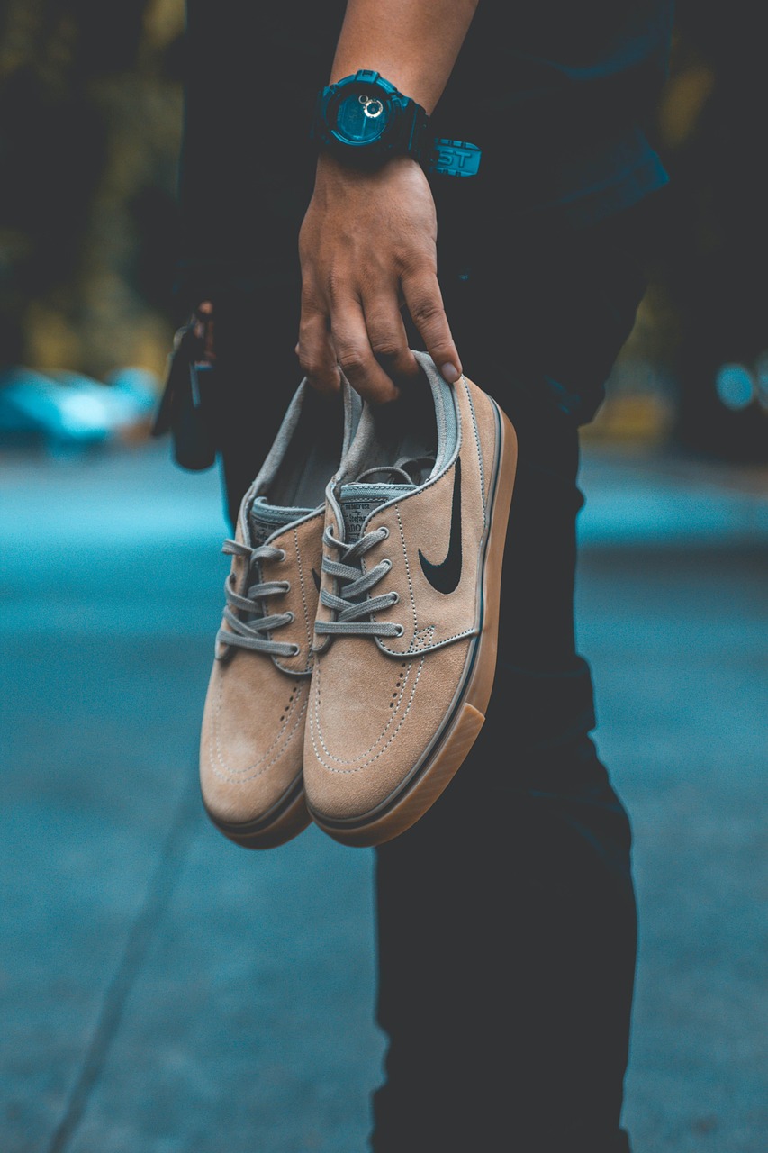 entdecken sie die neuesten fashion-trends! lassen sie sich von inspirierenden styles, must-have-outfits und aktuellen modetrends für jede saison begeistern. ihr style-guide für ein trendbewusstes leben.